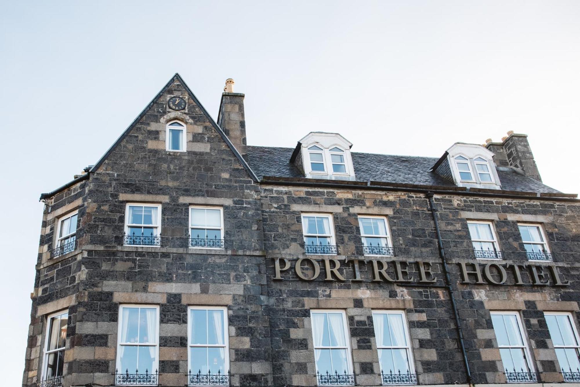The Portree Hotel Екстериор снимка