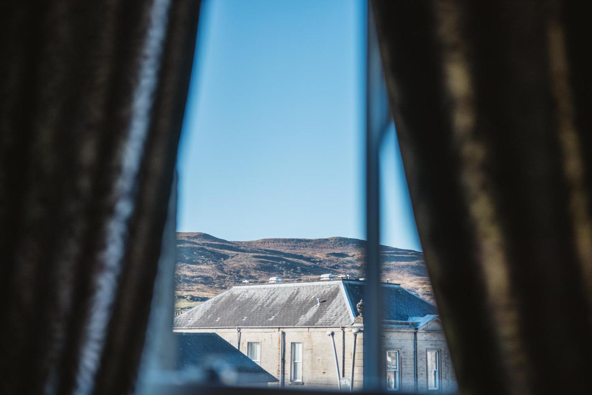 The Portree Hotel Екстериор снимка